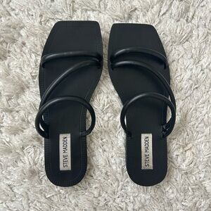 Steve Madden Black Slip-On Slide Sandals